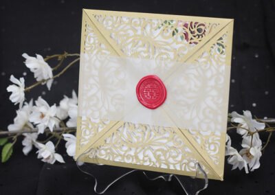 Chinese Gold Laser Cut Petal Fold Wedding Invitation